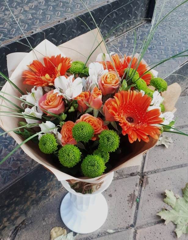 Букет цветов из: Герберы, Хризантемы, Альстромерии и Розы в Заводском