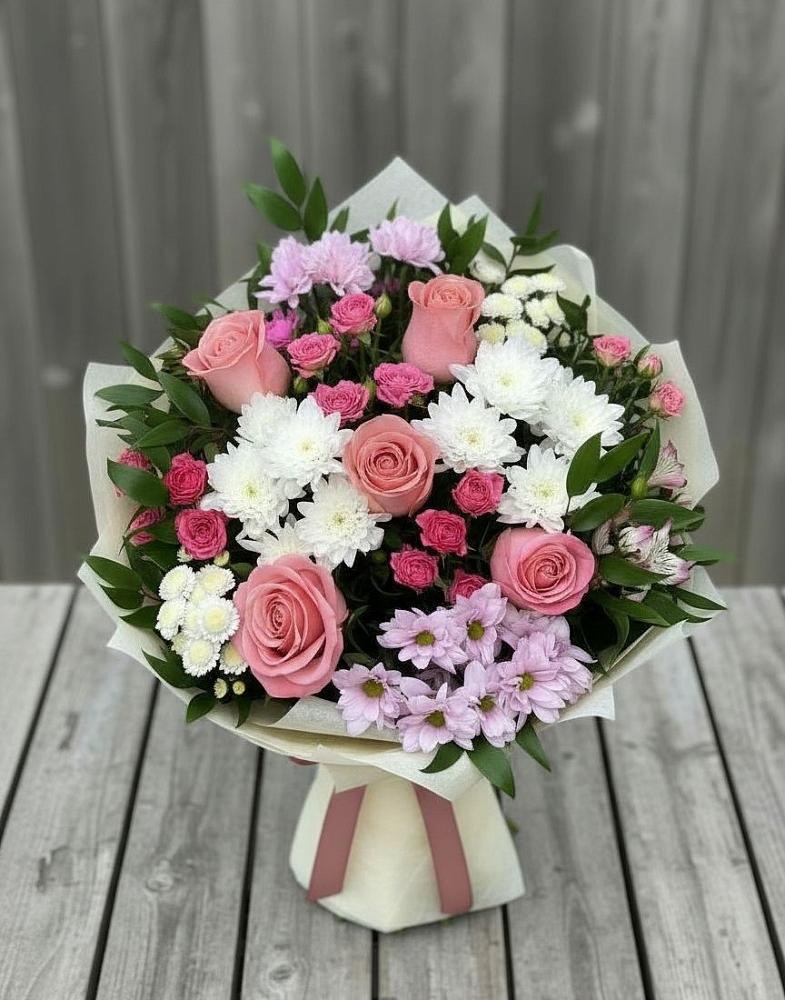 Букет цветов из: Альстромерии, Гвоздики, Розы и Хризантемы в Заводском