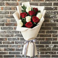Букет цветов из:  Розы в Заводском