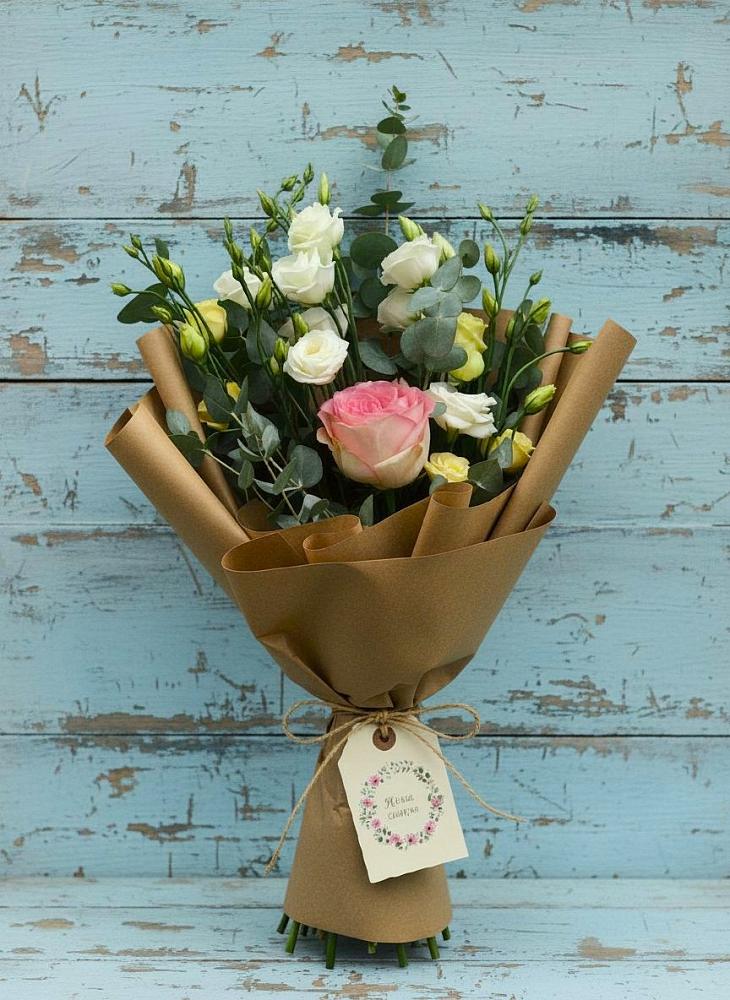 Букет цветов из: Розы и Лизиантусы в Заводском