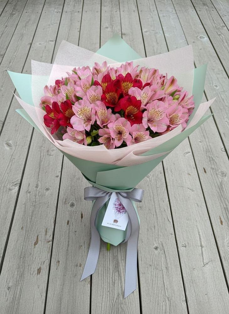 Букет цветов из: Альстромерии в Заводском