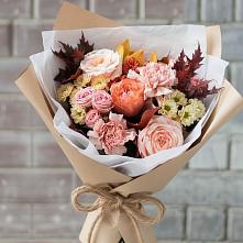 Букет цветов из:  Гвоздики, Хризантемы и Розы в Заводском