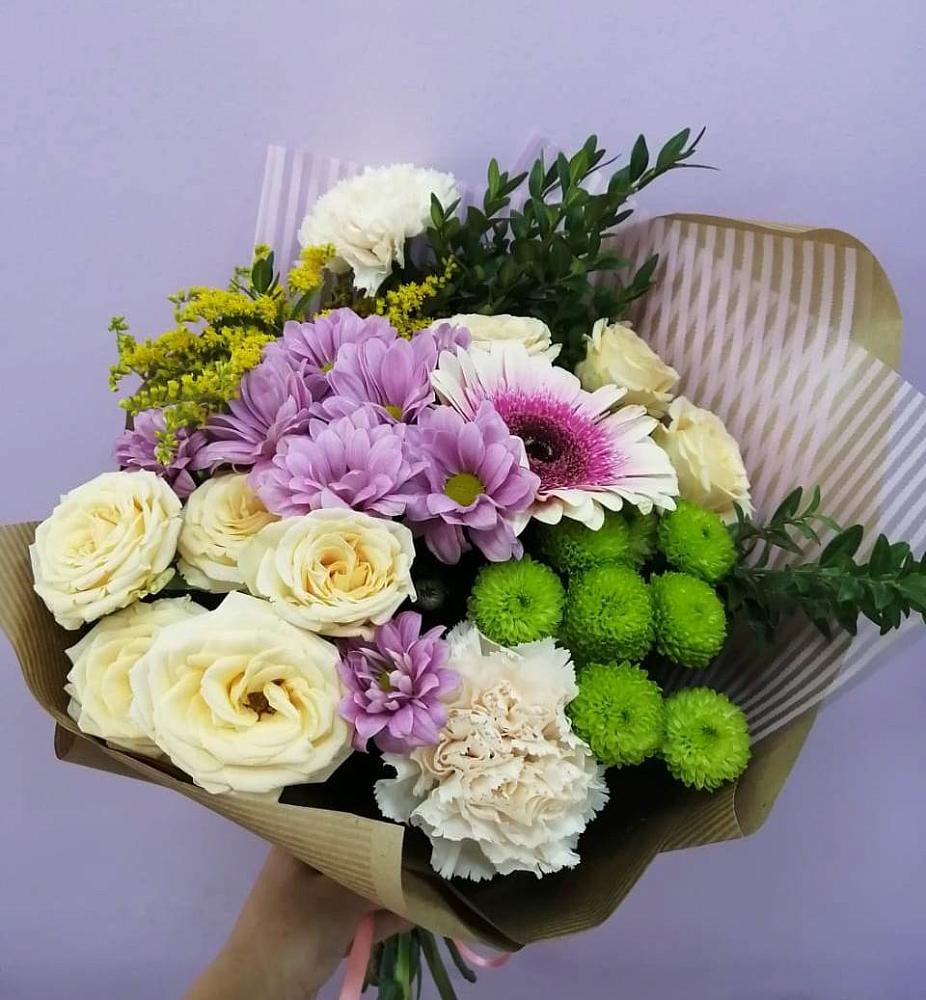 Букет цветов из: Хризантемы, Розы, Гвоздики и Герберы в Заводском