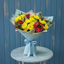 Букет цветов из:  Альстромерии и Хризантемы в Заводском
