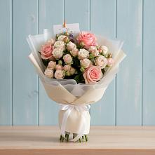 Букет цветов из:  Розы в Заводском
