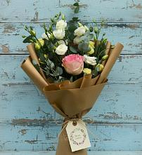 Букет цветов из:  Розы и Лизиантусы в Заводском