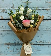 Букет цветов из:  Розы и Лизиантусы в Заводском