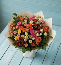 Букет Микс из разноцветных кустовых роз в Заводском